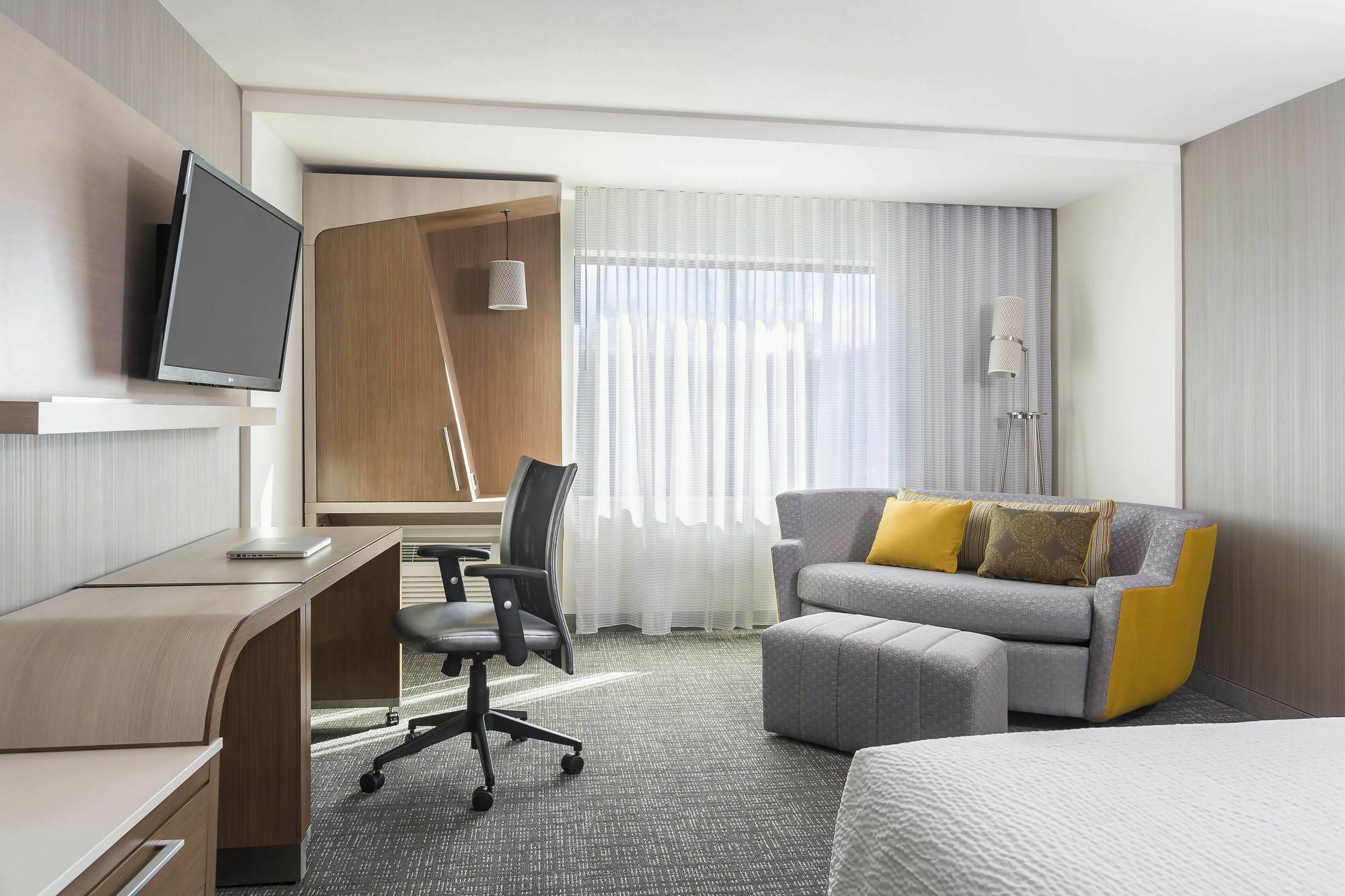 Courtyard By Marriott Albion Hotel Buitenkant foto